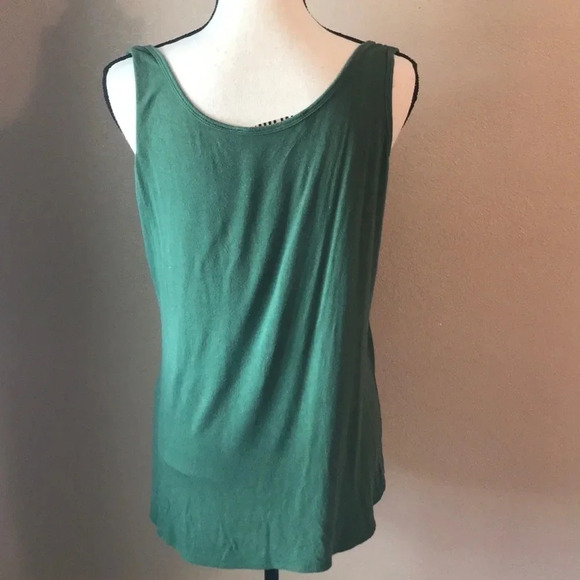 ⭐️ MAX STUDIO army Green tank top size XL⭐️
BIN 1 - Picture 4 of 6